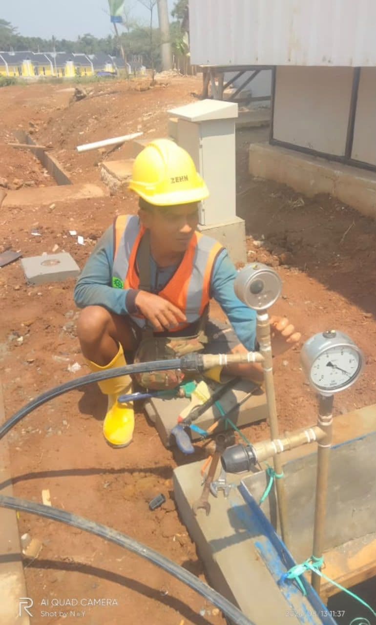 Pengujian tekanan jaringan pipa air
