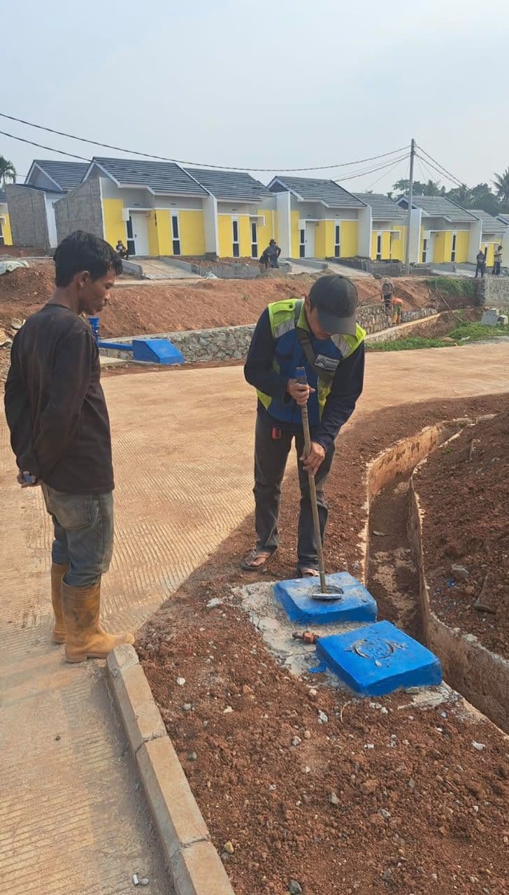 Pengadaan jaringan PAM mandiri dan PDAM di kawasan perumahan