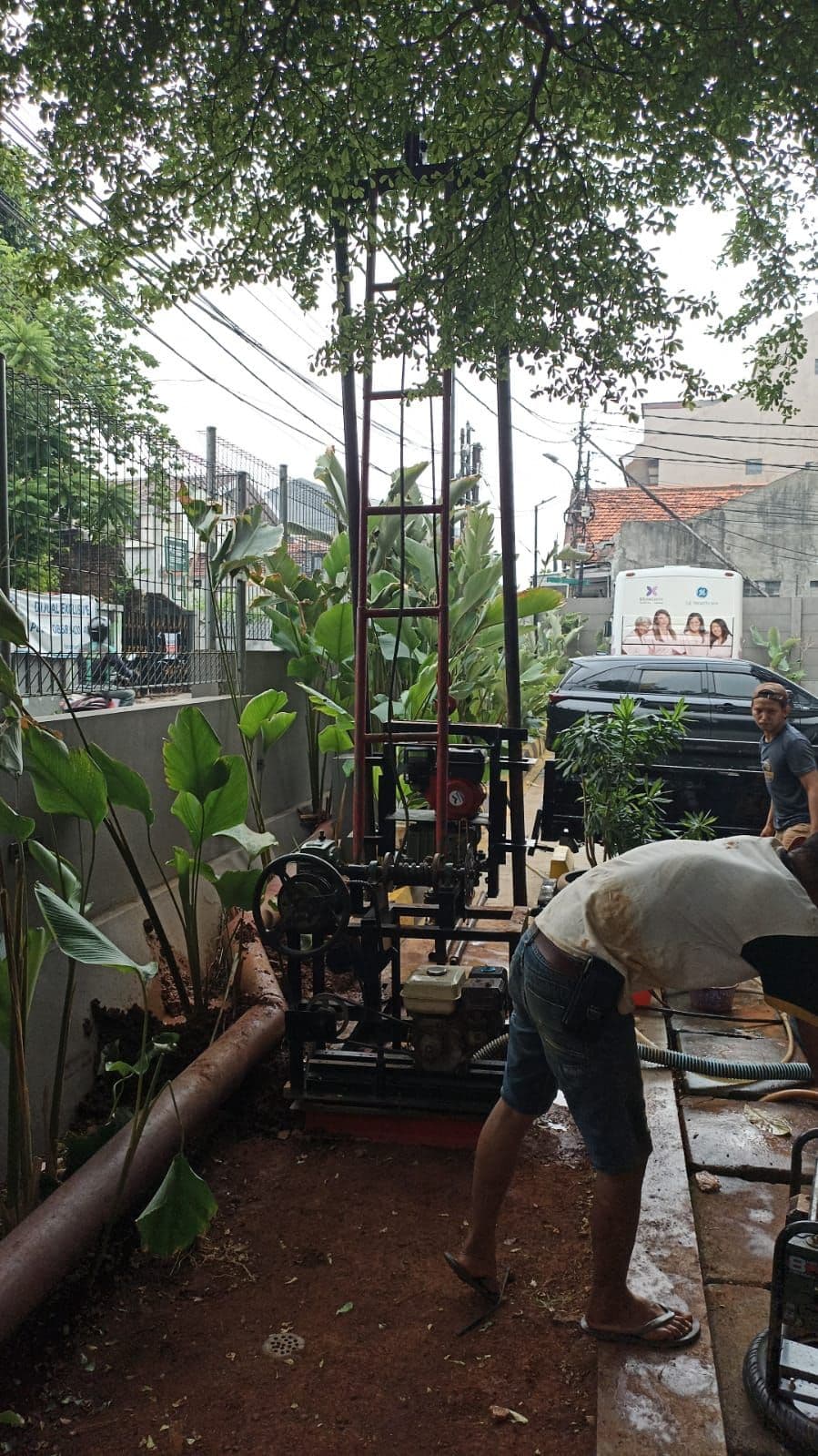 Pembuatan sumur bor