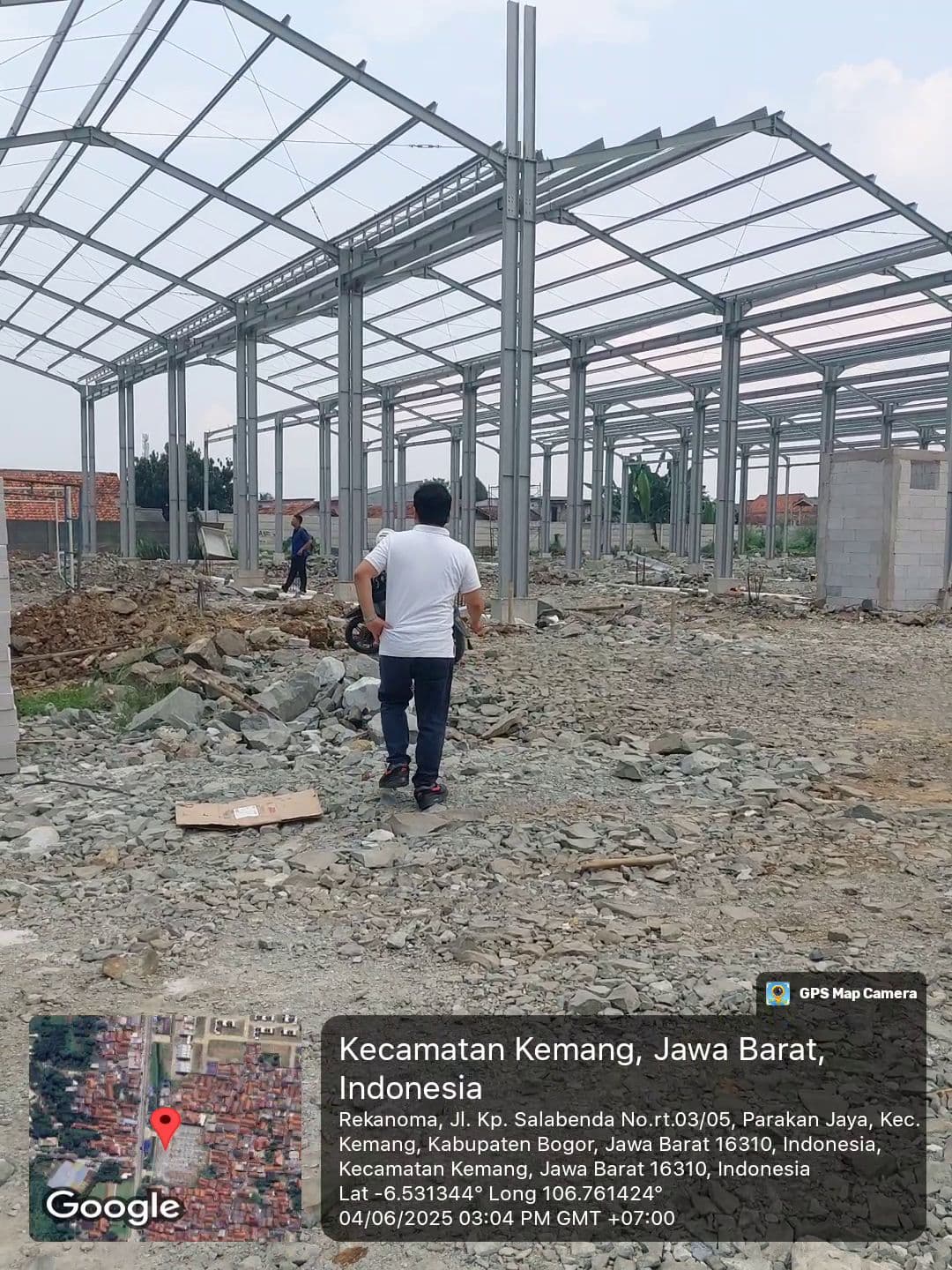 Pekerjaan rangka baja bangunan, Parakan Jaya, Kec. Kemang, Kab. Bogor (4 Juni 2025)