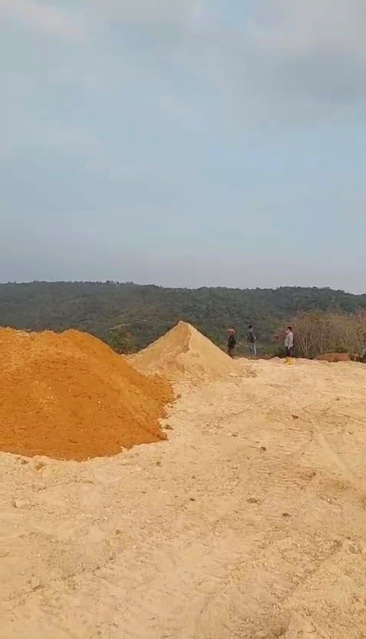 Lokasi sumber tanah clay dan pasir silika